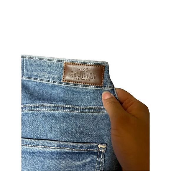 Hollister Curvy High Rise Super Skinny Jeans Size 7 - Picture 6 of 6